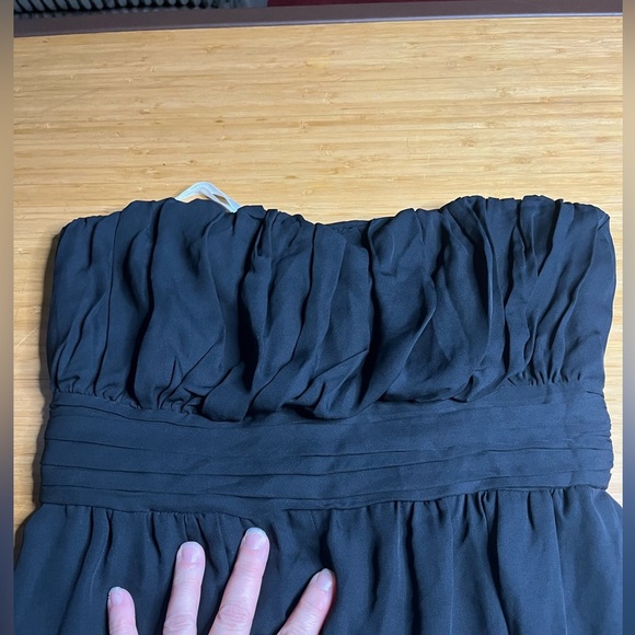 EUC Shoshanna- 100% Silk Elegant Black Strapless Jumpsuit. Size 4 - Picture 5 of 8